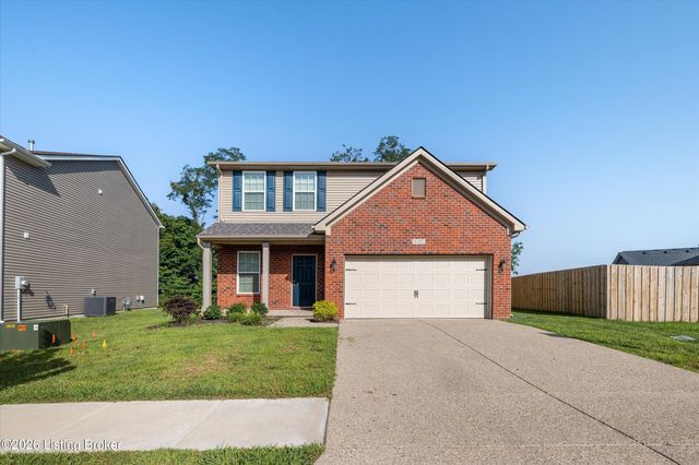 8102 Gateway Run Rd, Louisville, KY 40229