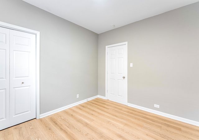 5012 S TRIPP Avenue, Chicago, IL 60632