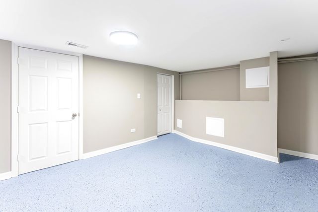 5012 S TRIPP Avenue, Chicago, IL 60632