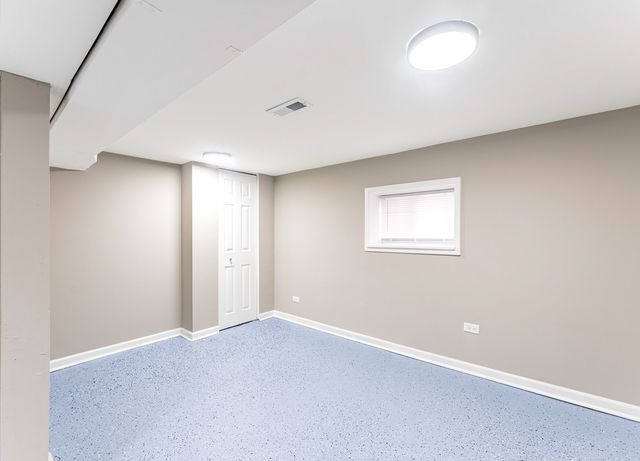 5012 S TRIPP Avenue, Chicago, IL 60632