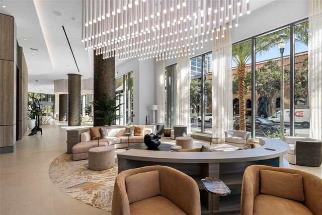 275 1ST AVENUE S 2206, St Petersburg, FL 33701