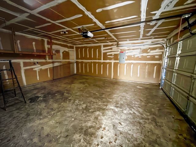 326 King Arthur Drive, Weatherford, TX 76086
