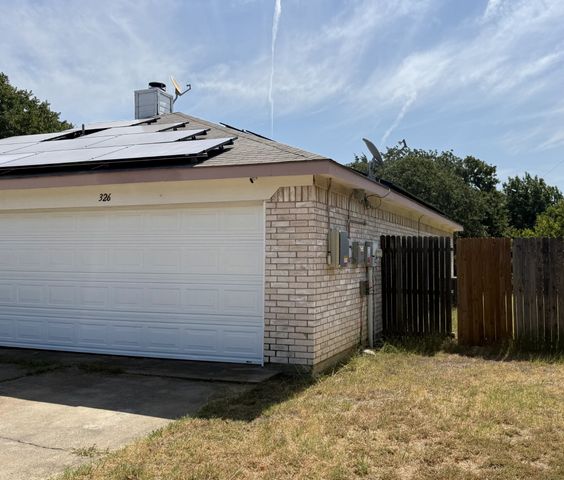 326 King Arthur Drive, Weatherford, TX 76086