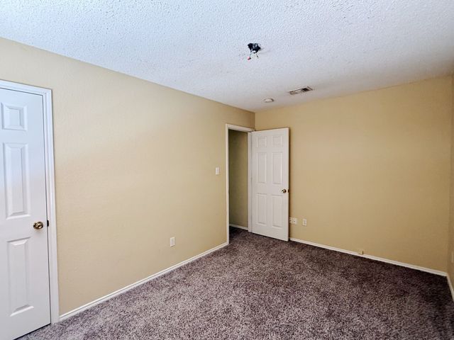 326 King Arthur Drive, Weatherford, TX 76086