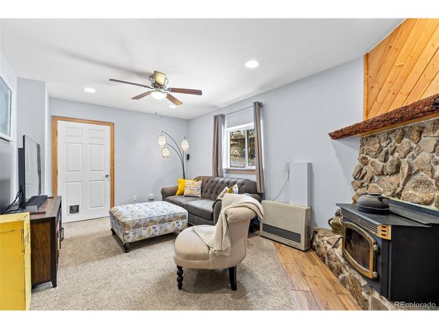 987 Wisp Creek Dr, Bailey, CO 80421