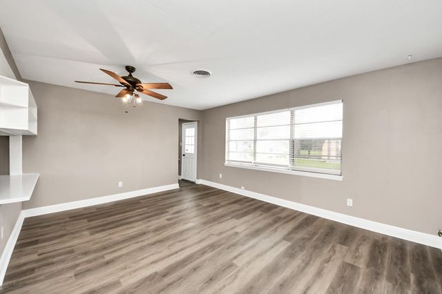 4609 Ray Street, Pearland, TX 77581