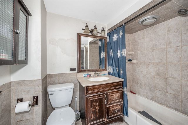 105 Third Street, Lowell, MA 01850
