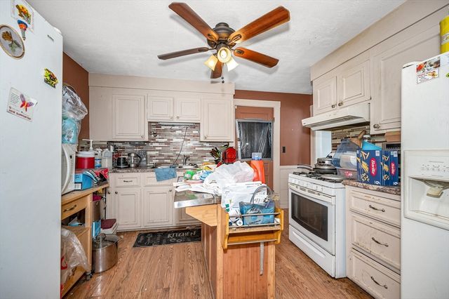 105 Third Street, Lowell, MA 01850