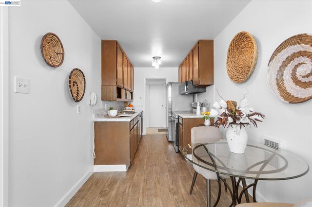 2137 Otis Drive 302, Alameda, CA 94501