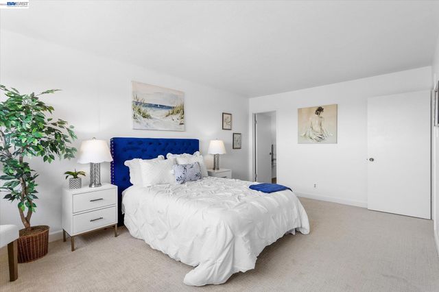2137 Otis Drive 302, Alameda, CA 94501