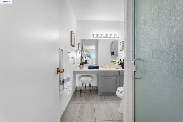 2137 Otis Drive 302, Alameda, CA 94501