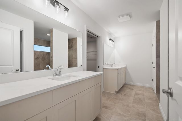 55735 Bay Oaks Court 5, Shelby Twp, MI 48315