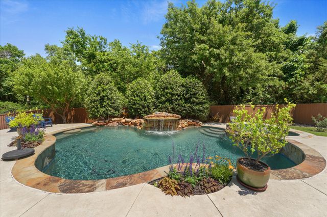 10028 Broiles Lane, Fort Worth, TX 76244