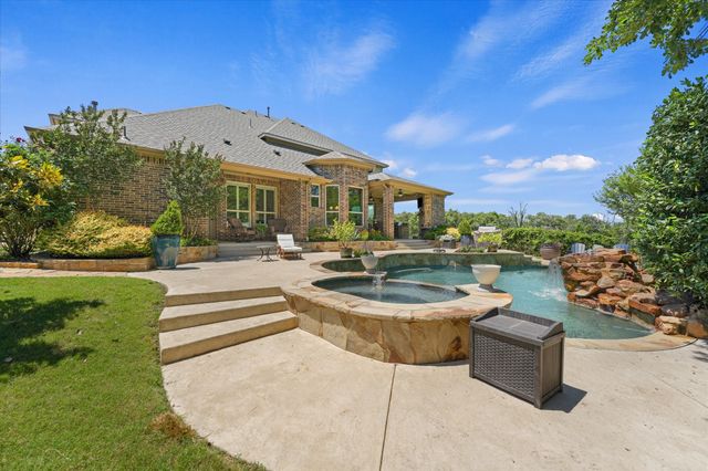 10028 Broiles Lane, Fort Worth, TX 76244