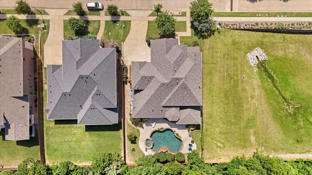 10028 Broiles Lane, Fort Worth, TX 76244