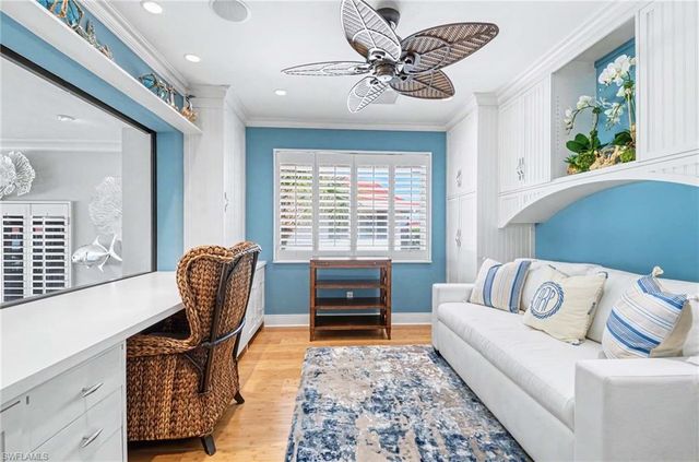 2206 Gulf Shore Blvd N Apt G2 2, Naples, FL 34102