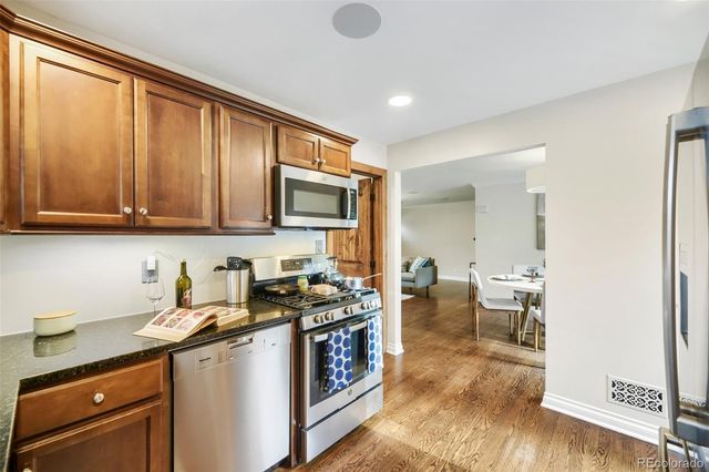 2901 S Madison Street, Denver, CO 80210