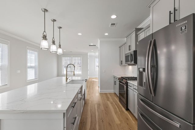 2658 Park West Boulevard, Mount Pleasant, SC 29466