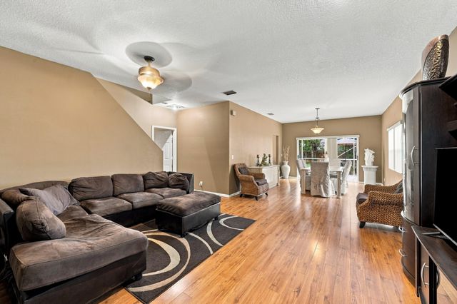 10230 Brookville Lane, Boca Raton, FL 33428