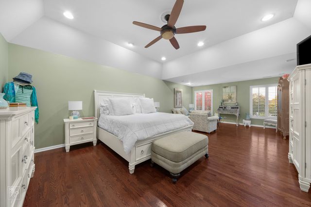 156 Paxton Road, Bloomingdale, IL 60108