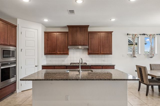 1804 Landing Street, Mansfield, TX 76063