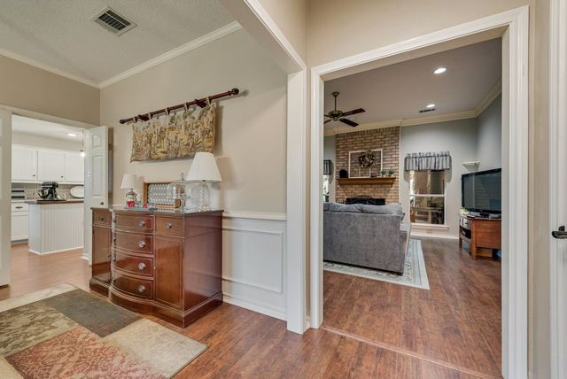 602 Creek View Circle, Ovilla, TX 75154