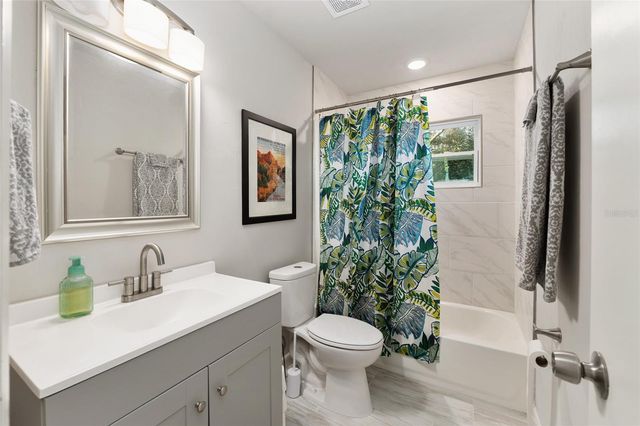 3452 NW 36TH PLACE, Gainesville, FL 32605