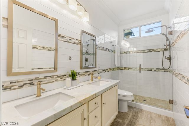 11001 Edina Court, Las Vegas, NV 89144