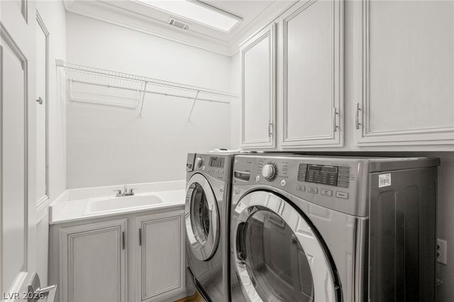 11001 Edina Court, Las Vegas, NV 89144