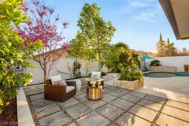 11001 Edina Court, Las Vegas, NV 89144