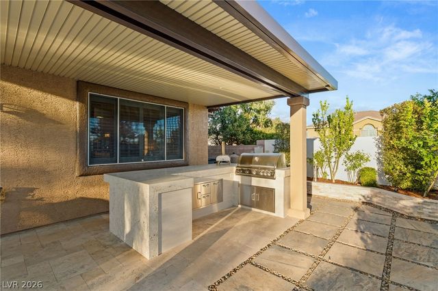 11001 Edina Court, Las Vegas, NV 89144