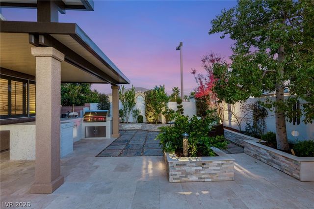 11001 Edina Court, Las Vegas, NV 89144