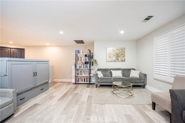 6674 Ashford Mill Court, Eastvale, CA 92880