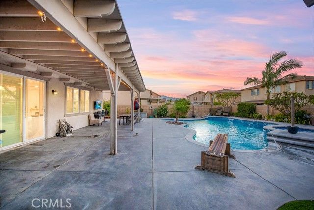 6674 Ashford Mill Court, Eastvale, CA 92880