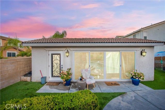 6674 Ashford Mill Court, Eastvale, CA 92880