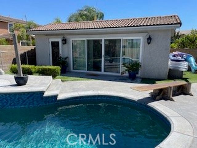 6674 Ashford Mill Court, Eastvale, CA 92880