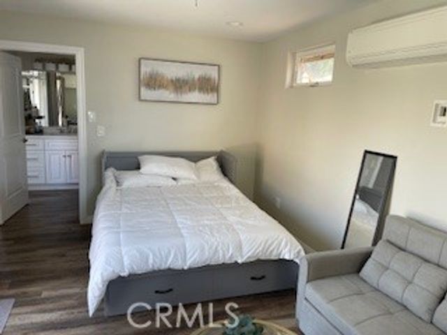 6674 Ashford Mill Court, Eastvale, CA 92880