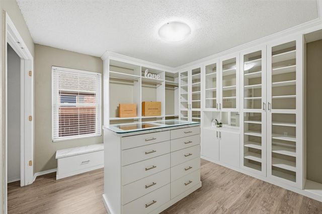 2516 Red Oak Drive, Little Elm, TX 75068