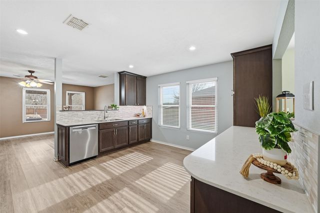 2516 Red Oak Drive, Little Elm, TX 75068