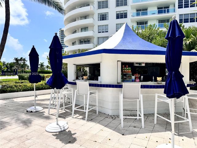 5161 Collins Ave 916, Miami Beach, FL 33140