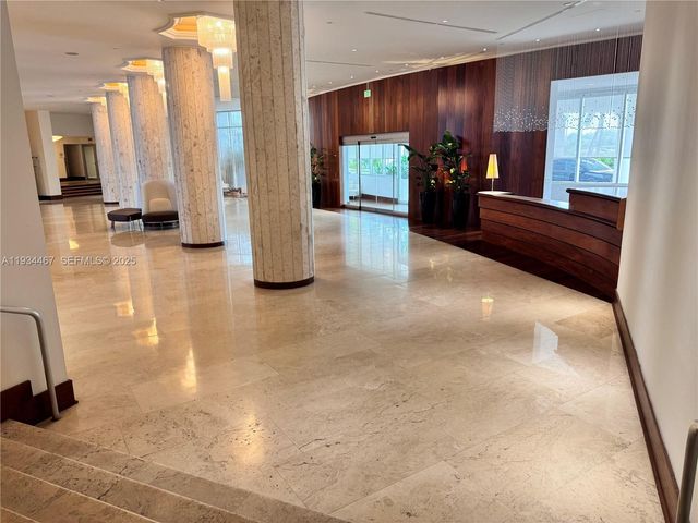 5161 Collins Ave 916, Miami Beach, FL 33140