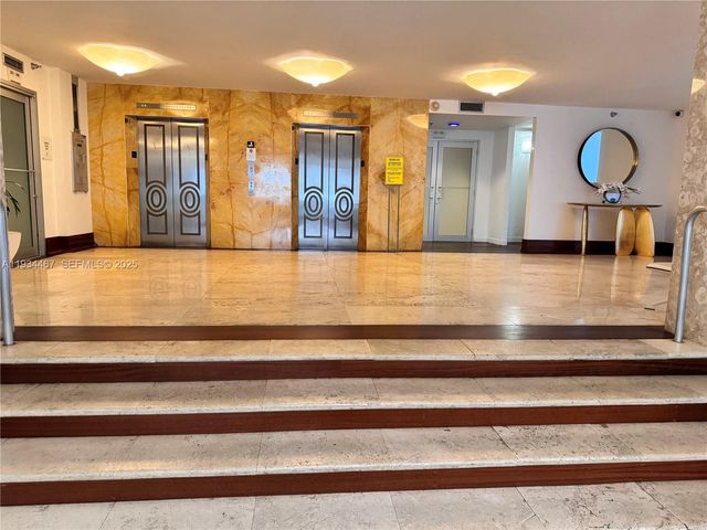 5161 Collins Ave 916, Miami Beach, FL 33140