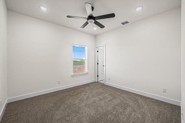 9917 F M 1294, Shallowater, TX 79363