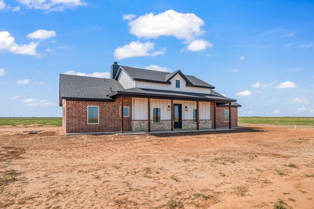 9917 F M 1294, Shallowater, TX 79363