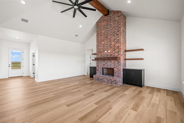 9917 F M 1294, Shallowater, TX 79363