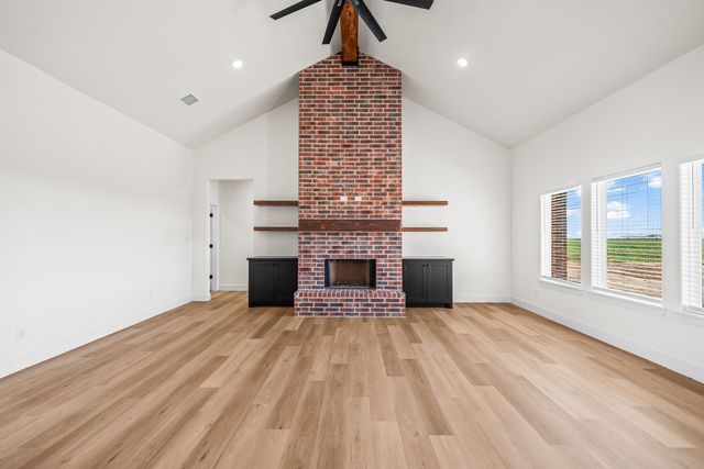 9917 F M 1294, Shallowater, TX 79363