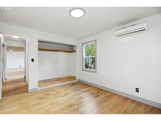 602 W 13TH St, The Dalles, OR 97058