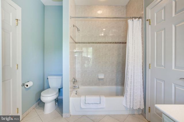 7927 SANDALFOOT DR, Potomac, MD 20854