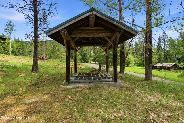 46 N Baldy Mountain Rd, Sandpoint, ID 83864