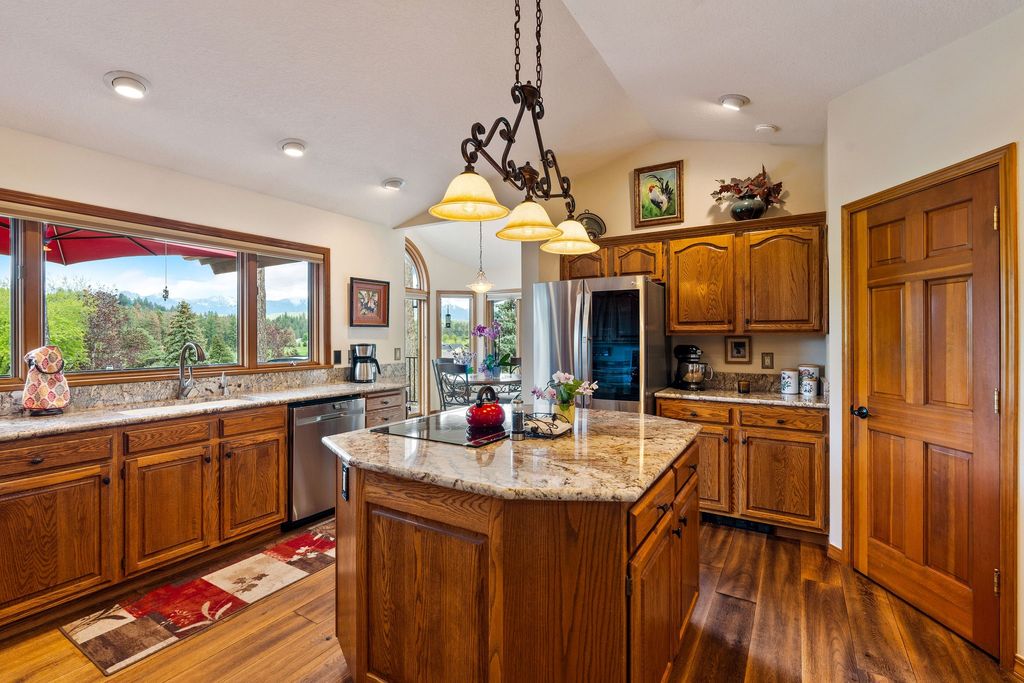 94 Golf Terrace, Bigfork, MT 59911 photo 17